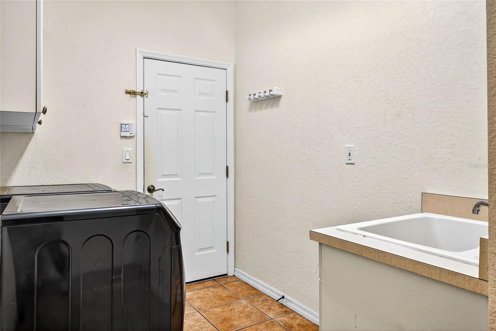 COUNTRY CREEK PH II - Residential