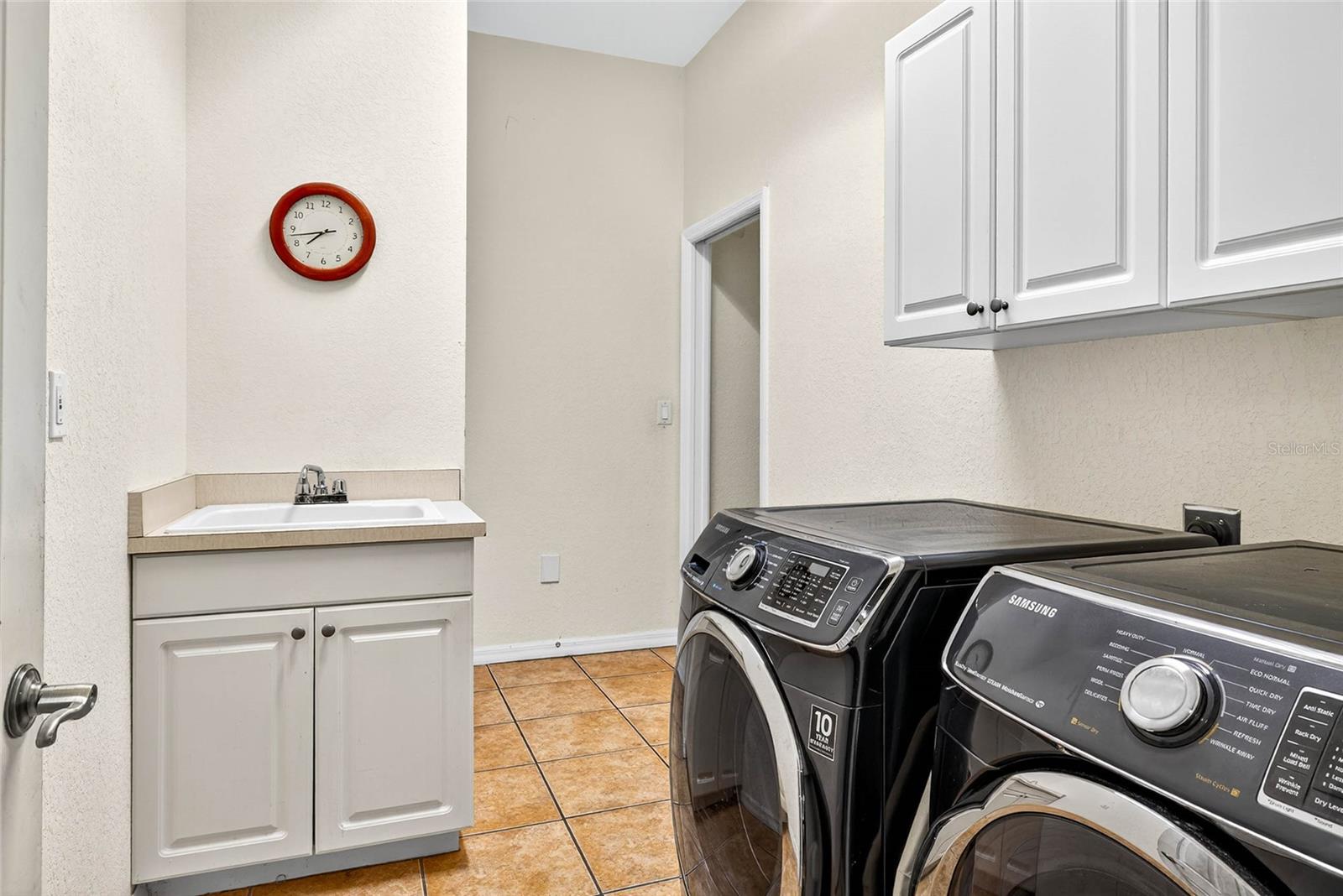 COUNTRY CREEK PH II - Residential