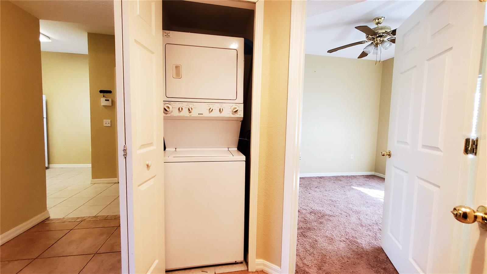 VILLAGES OF BLOOMINGDALE CONDO - Residential