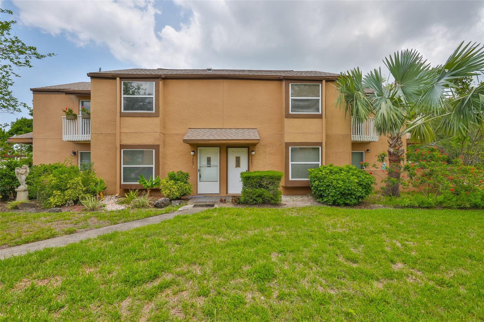 1883 CLEARBROOKE DRIVE