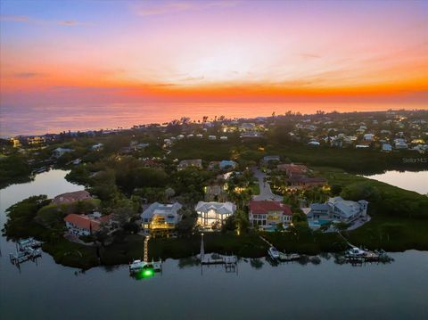 A home in LONGBOAT KEY