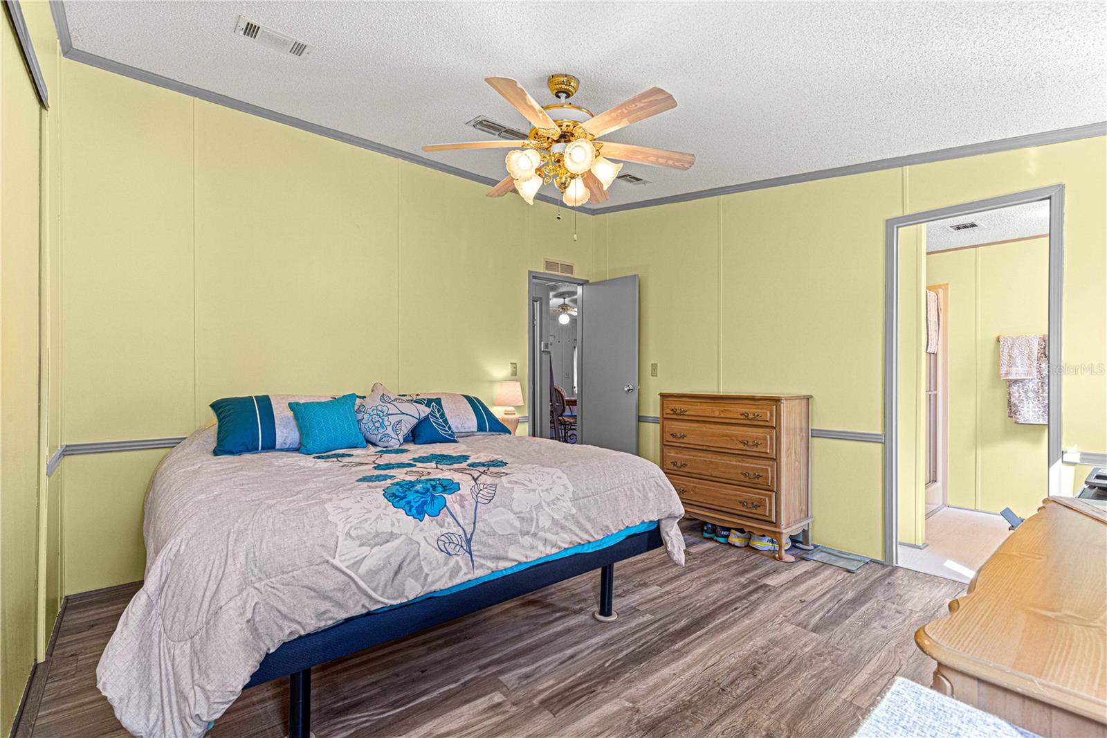 TROPICANA VILLAGE 02 - Residential