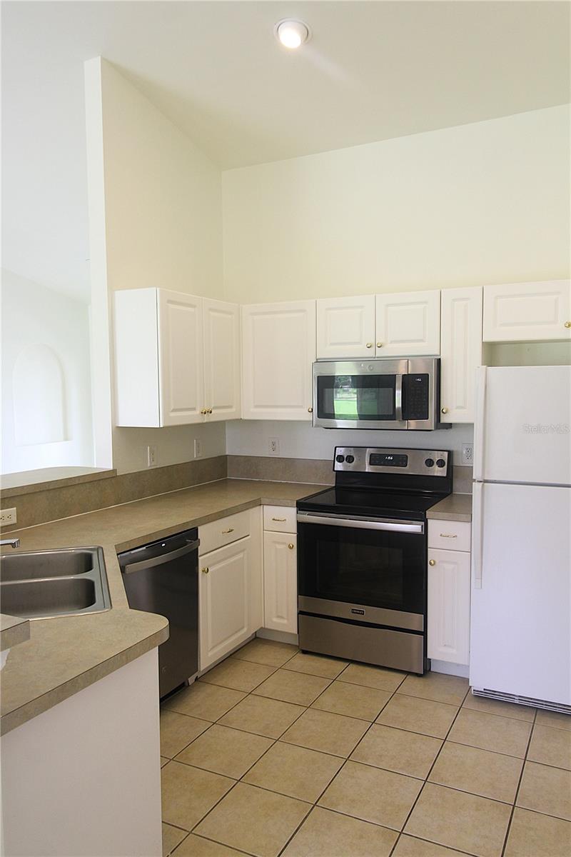 PORT CHARLOTTE SUB 49 - Residential Lease