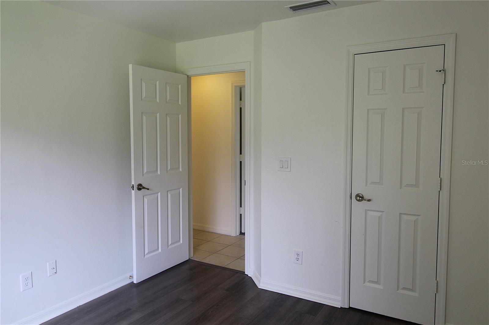 PORT CHARLOTTE SUB 49 - Residential Lease