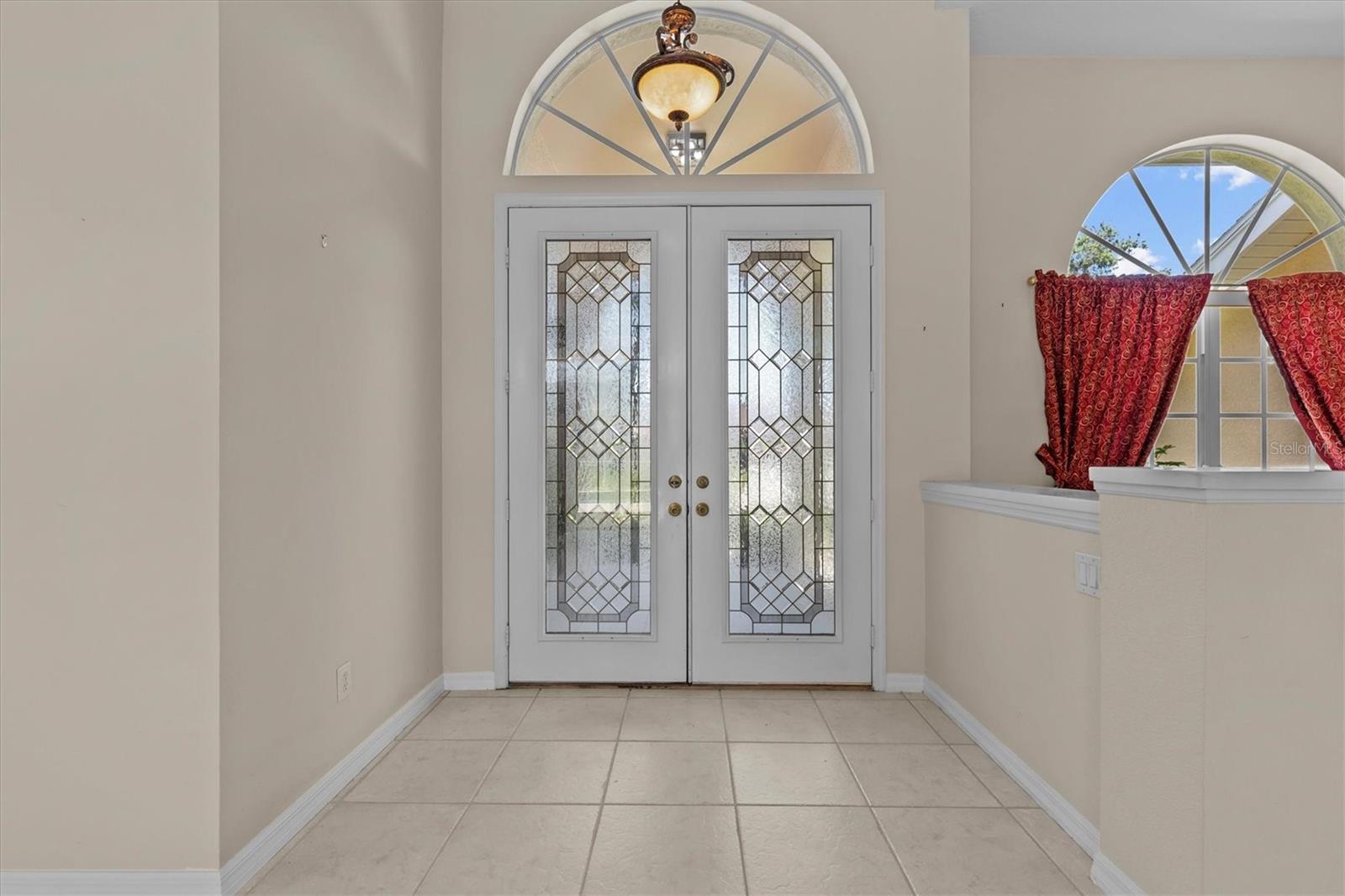 731 WATERSIDE COURT