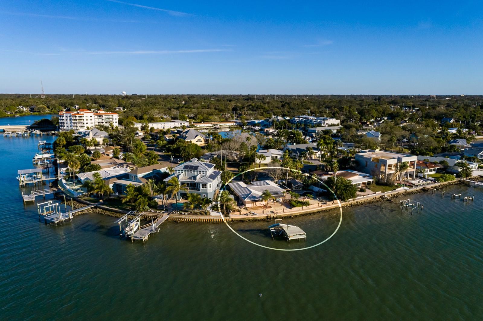 VENETIAN POINT - Residential