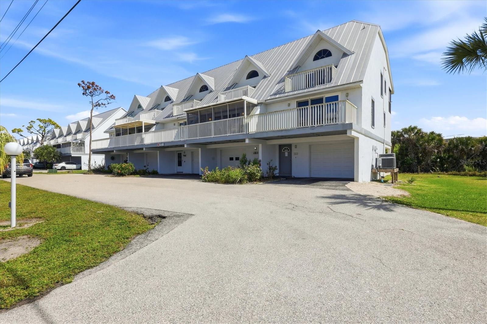 FIDDLERS GREEN 02 PH 03 BLDG 01 - Residential