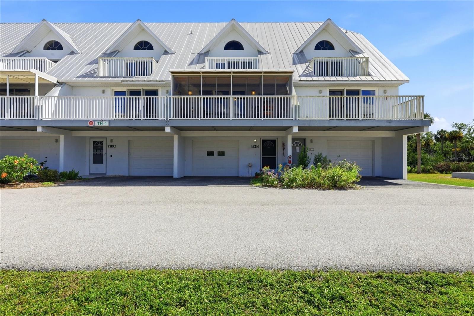 FIDDLERS GREEN 02 PH 03 BLDG 01 - Residential