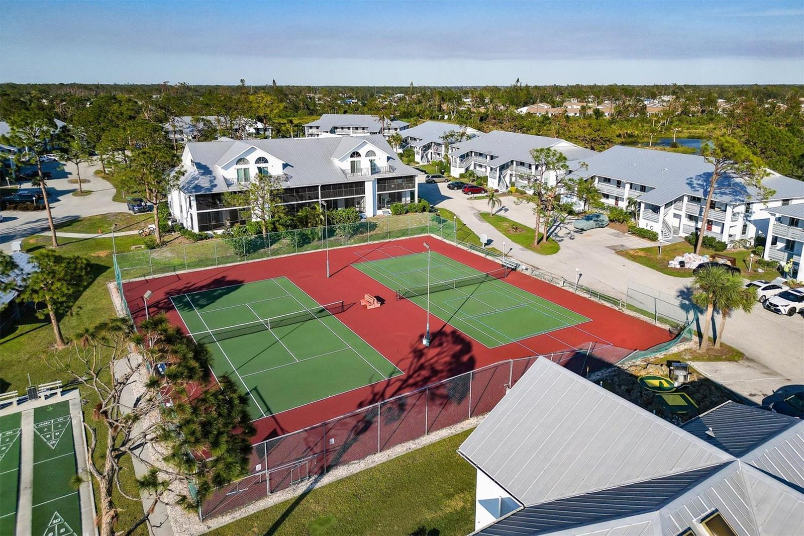 FIDDLERS GREEN 02 PH 03 BLDG 01 - Residential