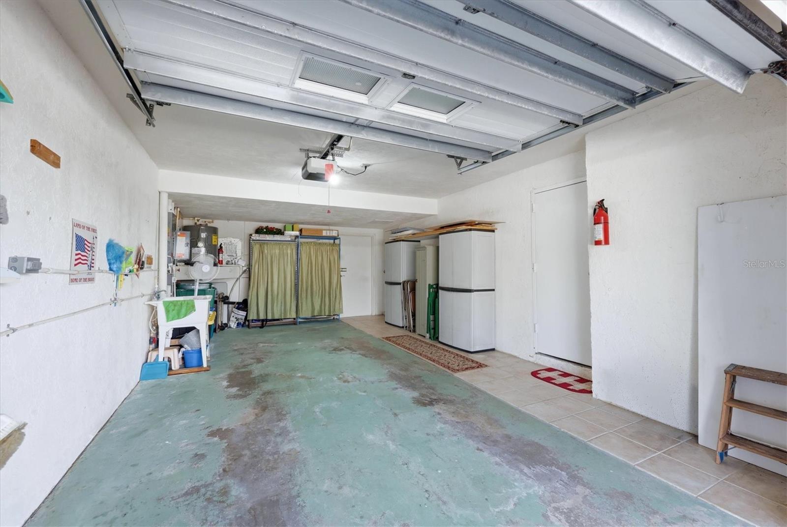 FIDDLERS GREEN 02 PH 03 BLDG 01 - Residential