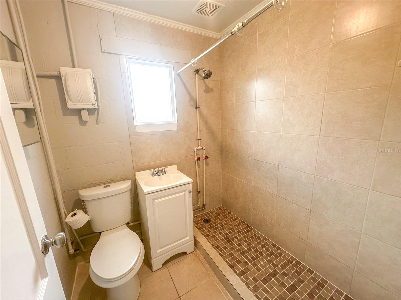 FRESCO PARK SUB - Residential Lease