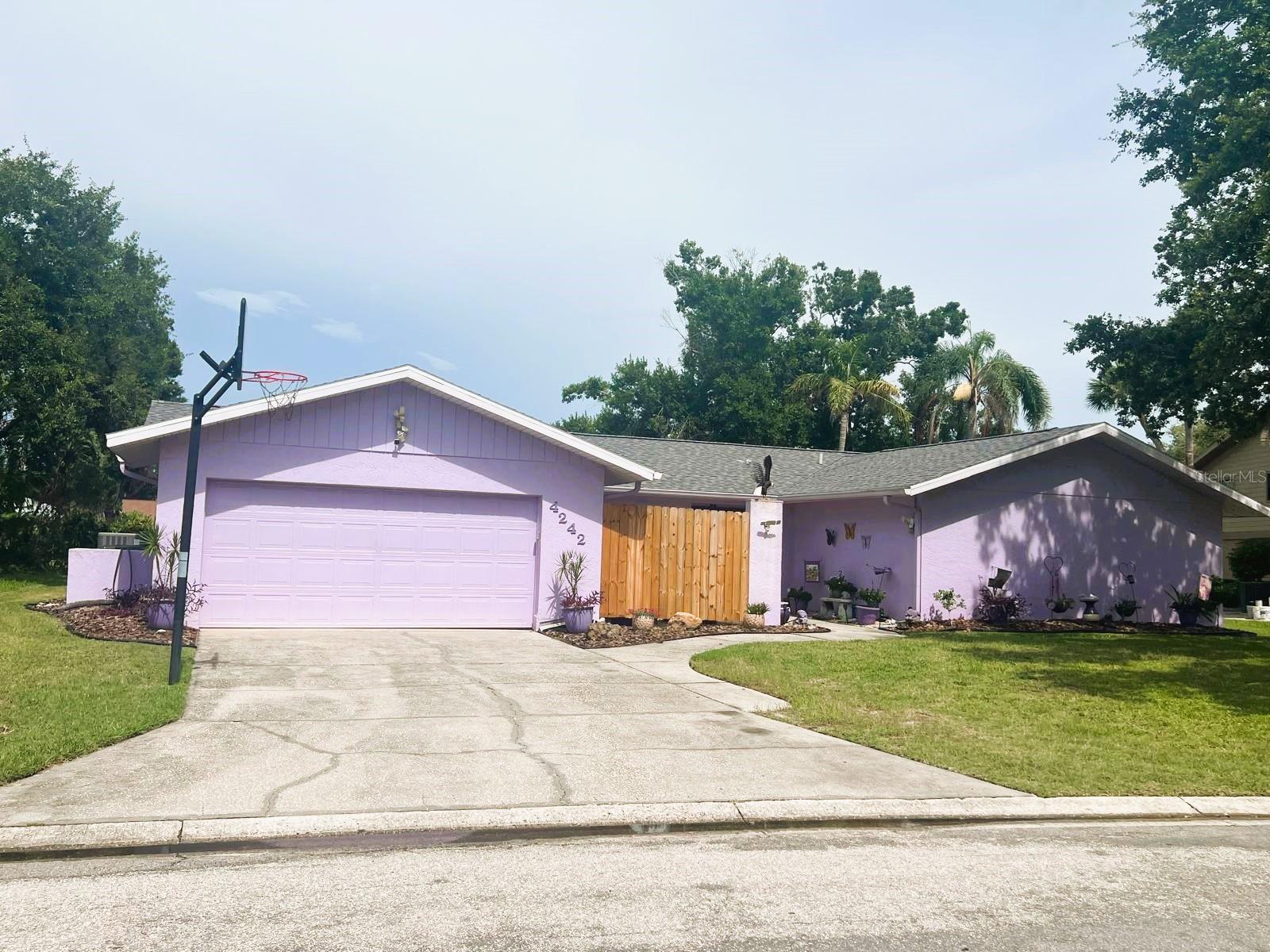 4242 DRYDEN CIRCLE