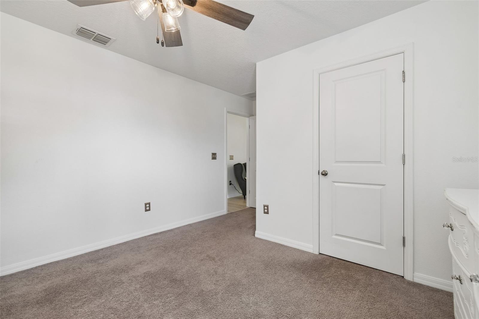 SUNSHINE VILLAGE PH 2 - Residential