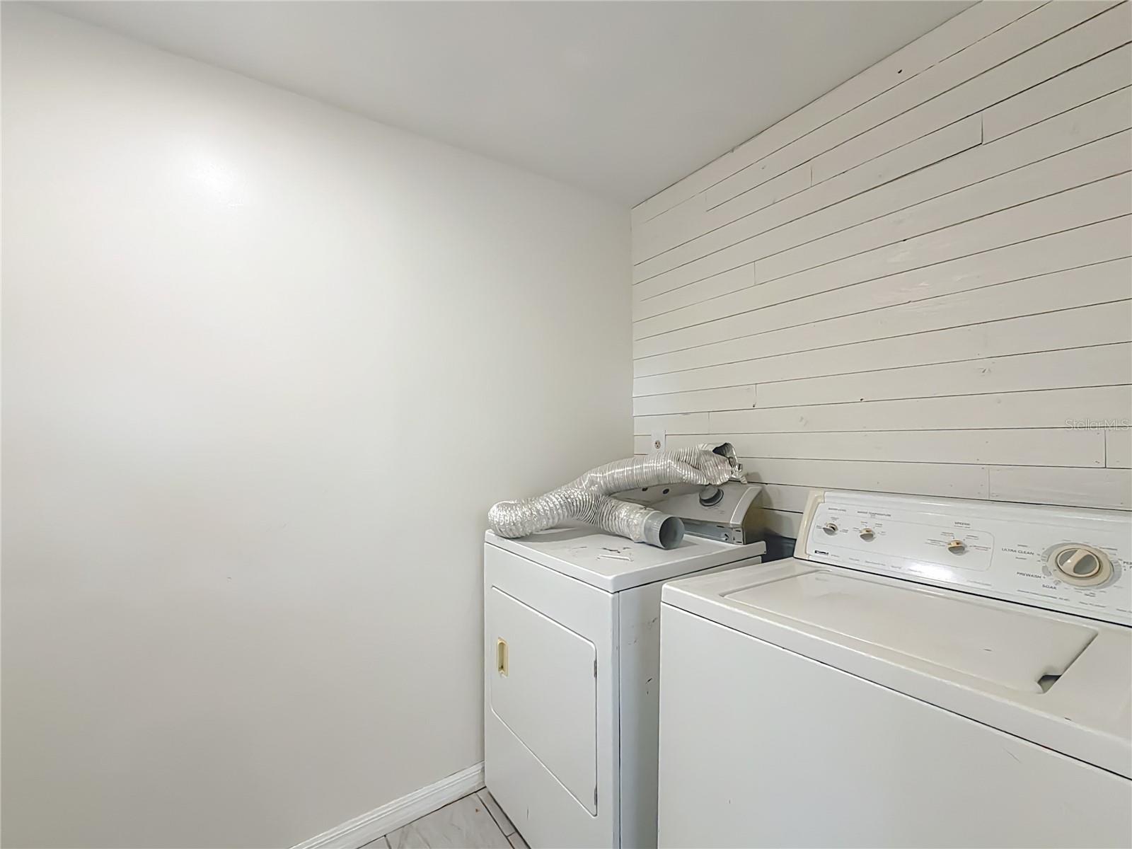 SHADY HILLS PARK SOUTH - Residential