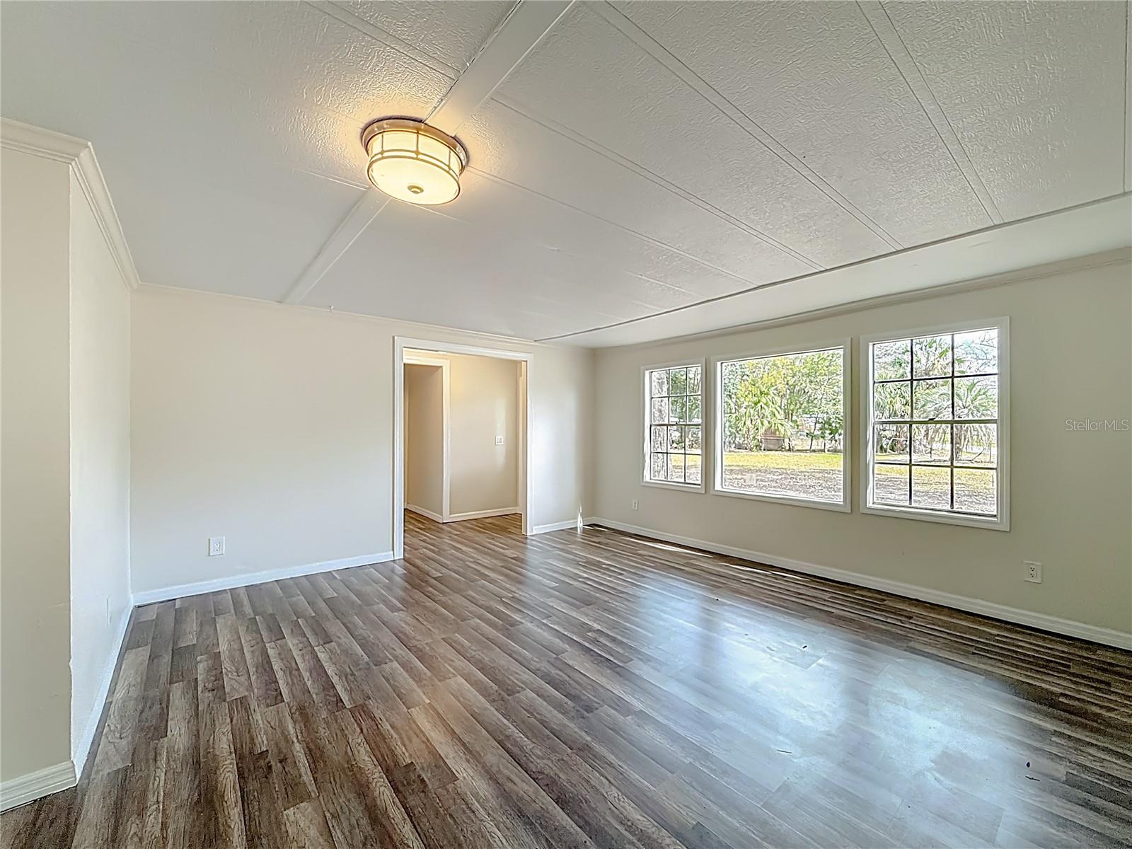 SHADY HILLS PARK SOUTH - Residential