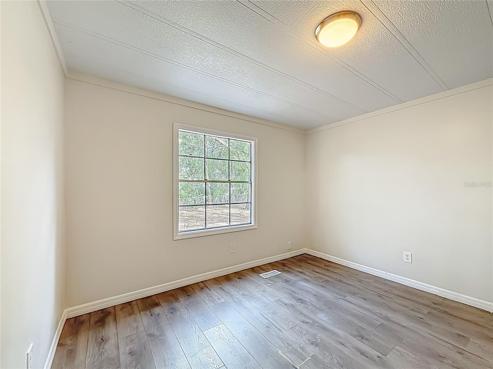 SHADY HILLS PARK SOUTH - Residential