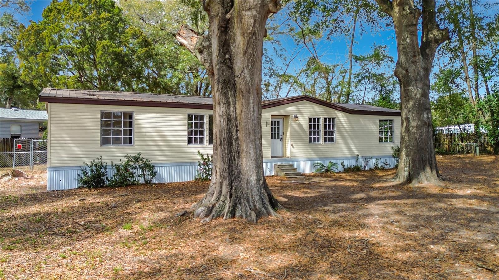 SHADY HILLS PARK SOUTH - Residential