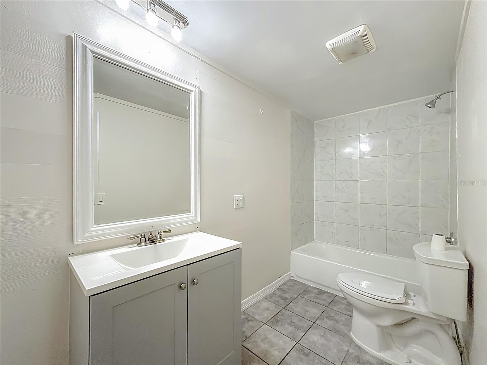 SHADY HILLS PARK SOUTH - Residential