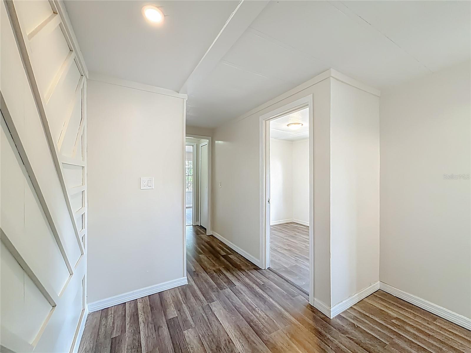 SHADY HILLS PARK SOUTH - Residential