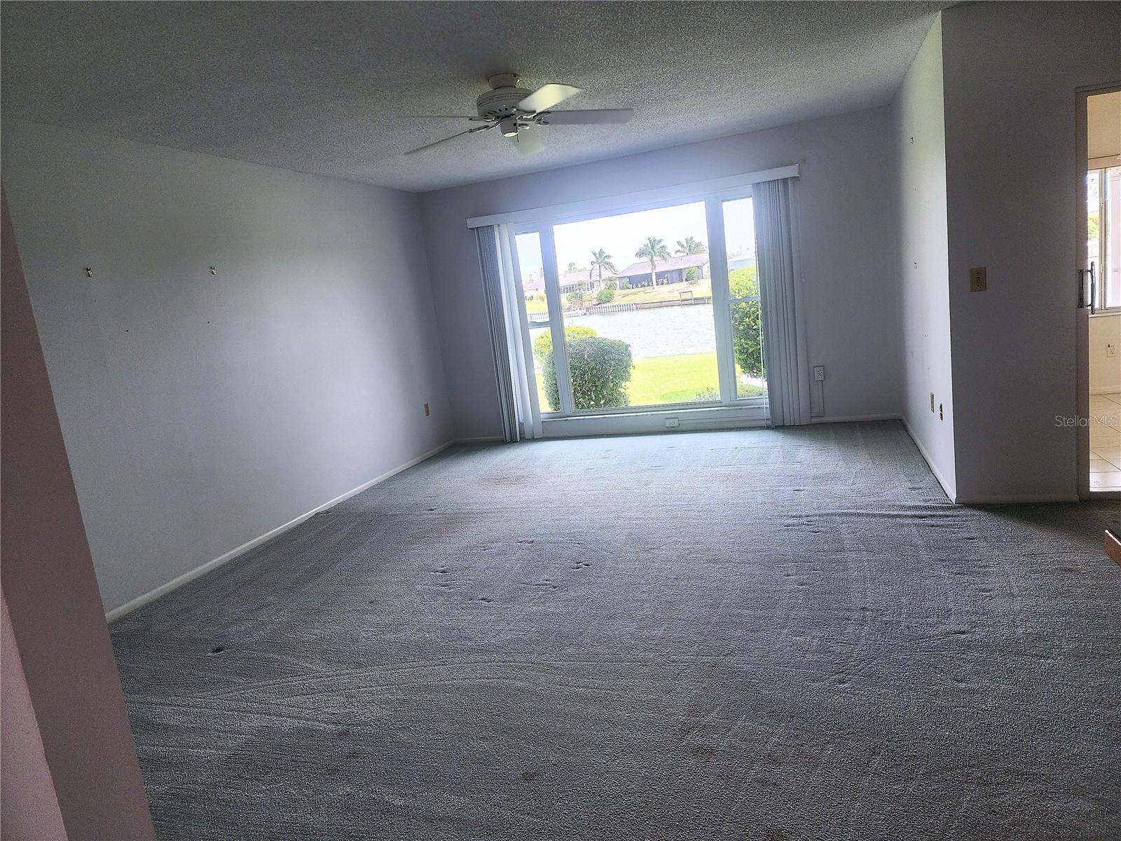 DEL WEBBS SUN CITY FLORIDA UN - Residential