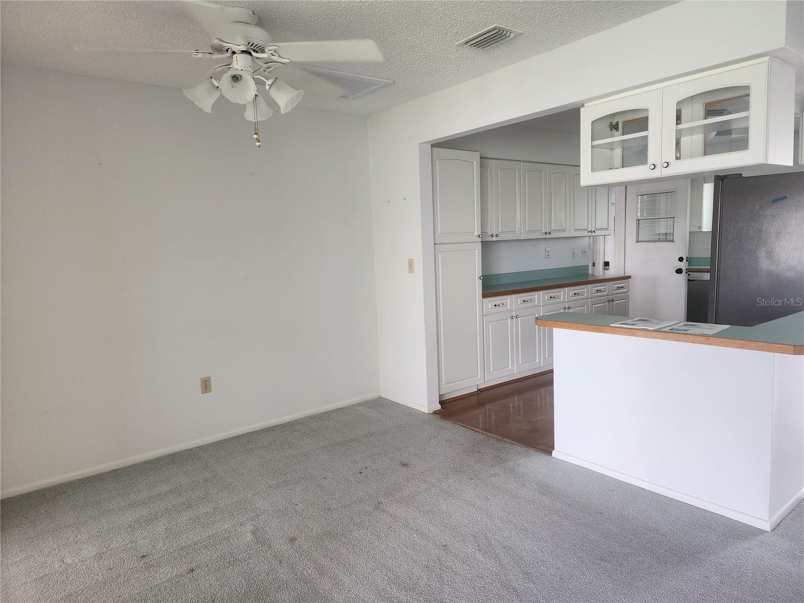 DEL WEBBS SUN CITY FLORIDA UN - Residential