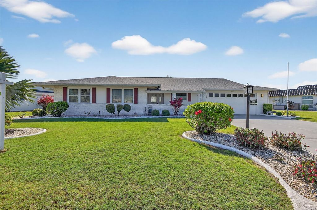 Photo of 1405 Jacobson Circle, Sun City Center, FL 33573 (MLS # TB8490671)