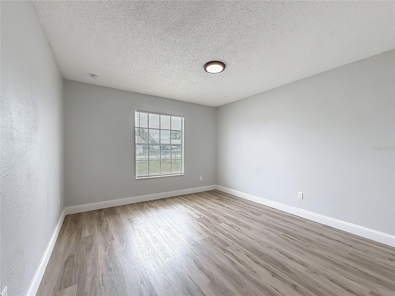 SILVER SPRINGS SHORES UNIT 68 - Residential