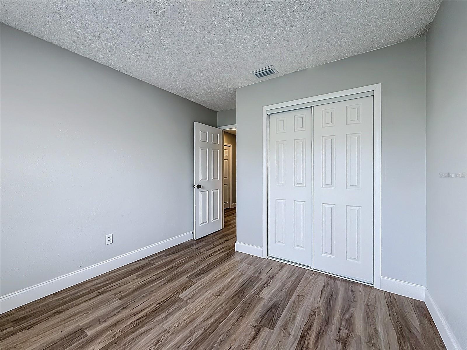 SILVER SPRINGS SHORES UNIT 68 - Residential