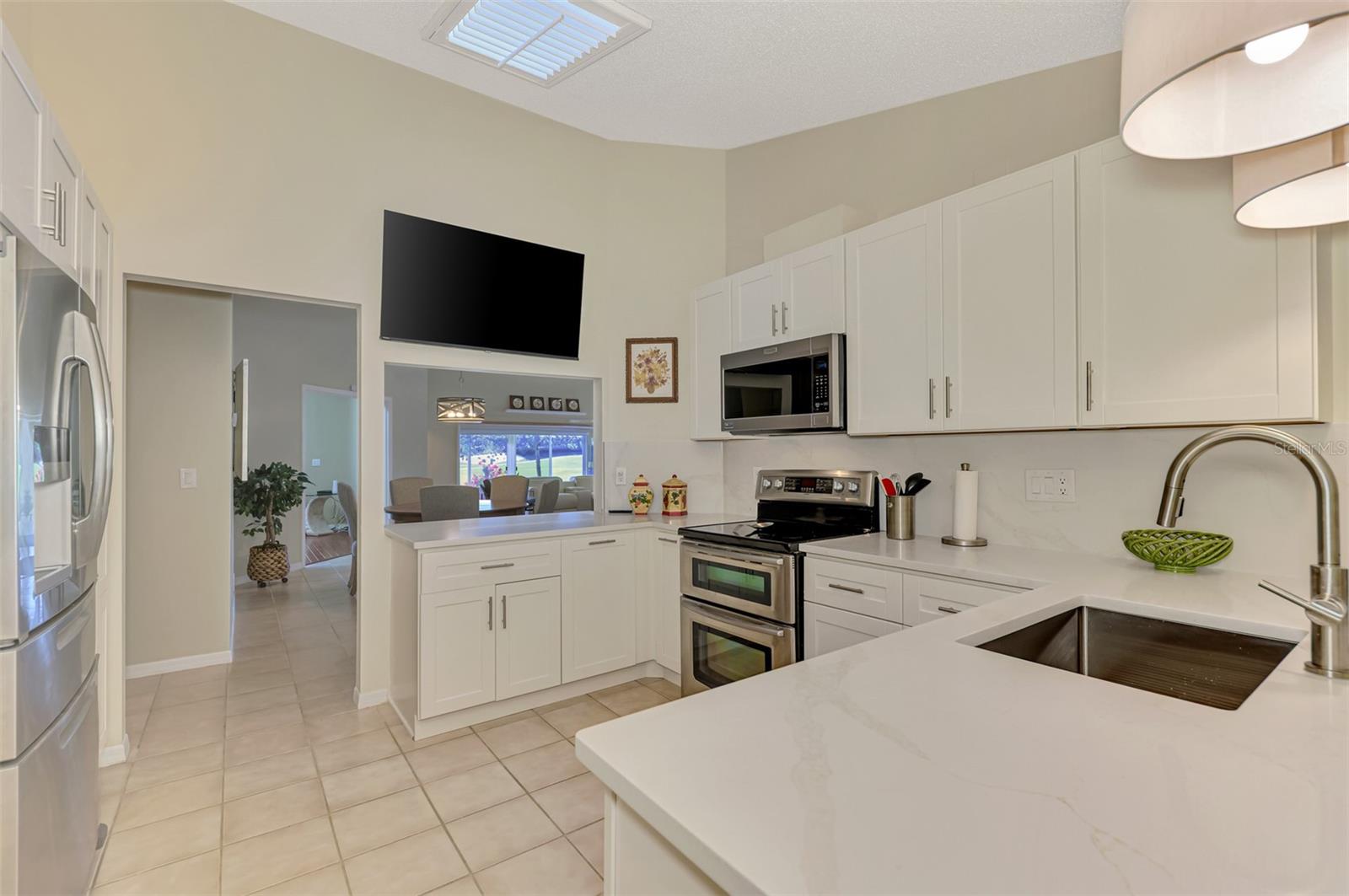 VILLA PALMERAS - Residential