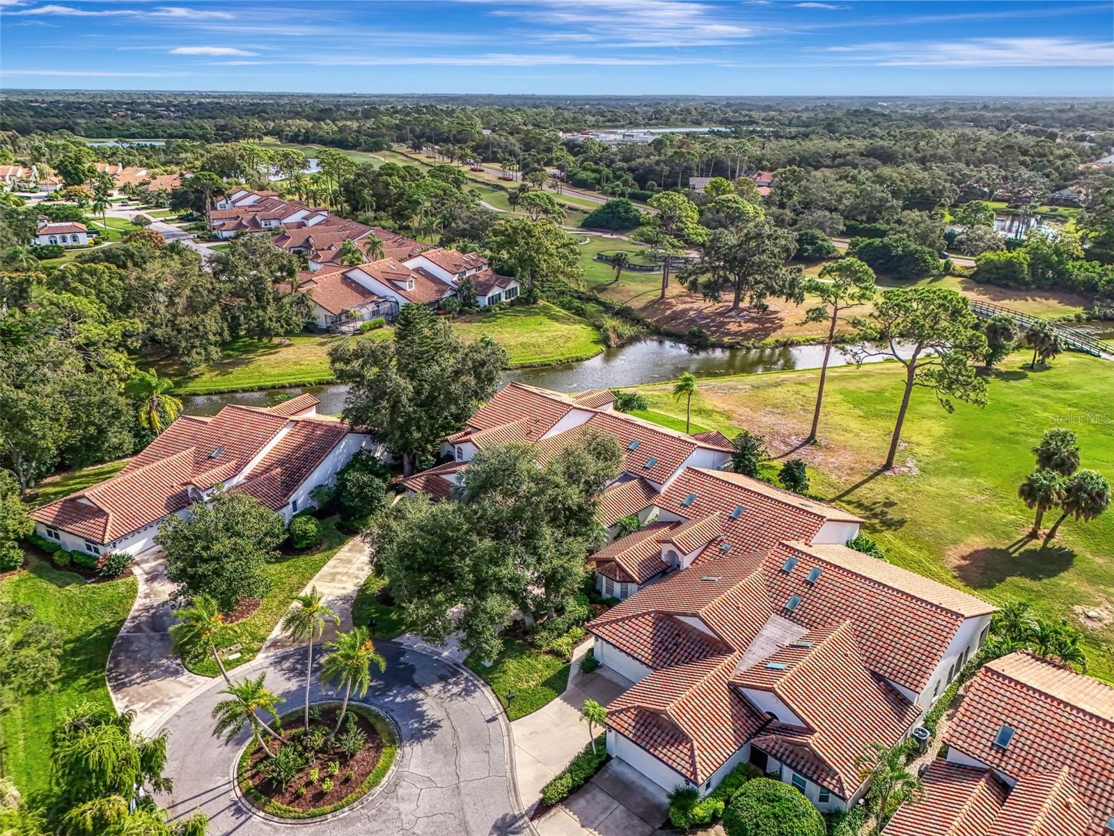 VILLA PALMERAS - Residential