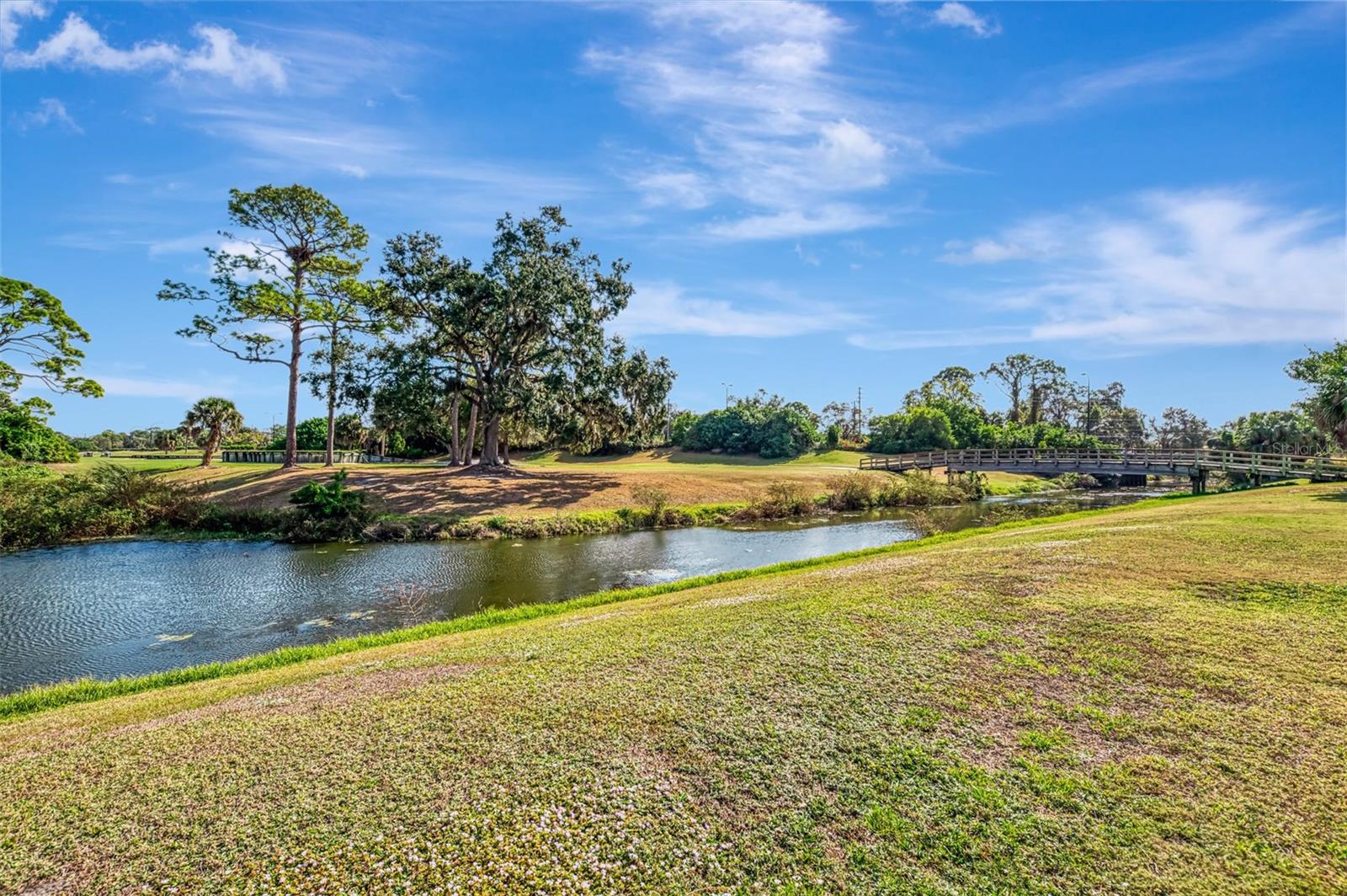 VILLA PALMERAS - Residential