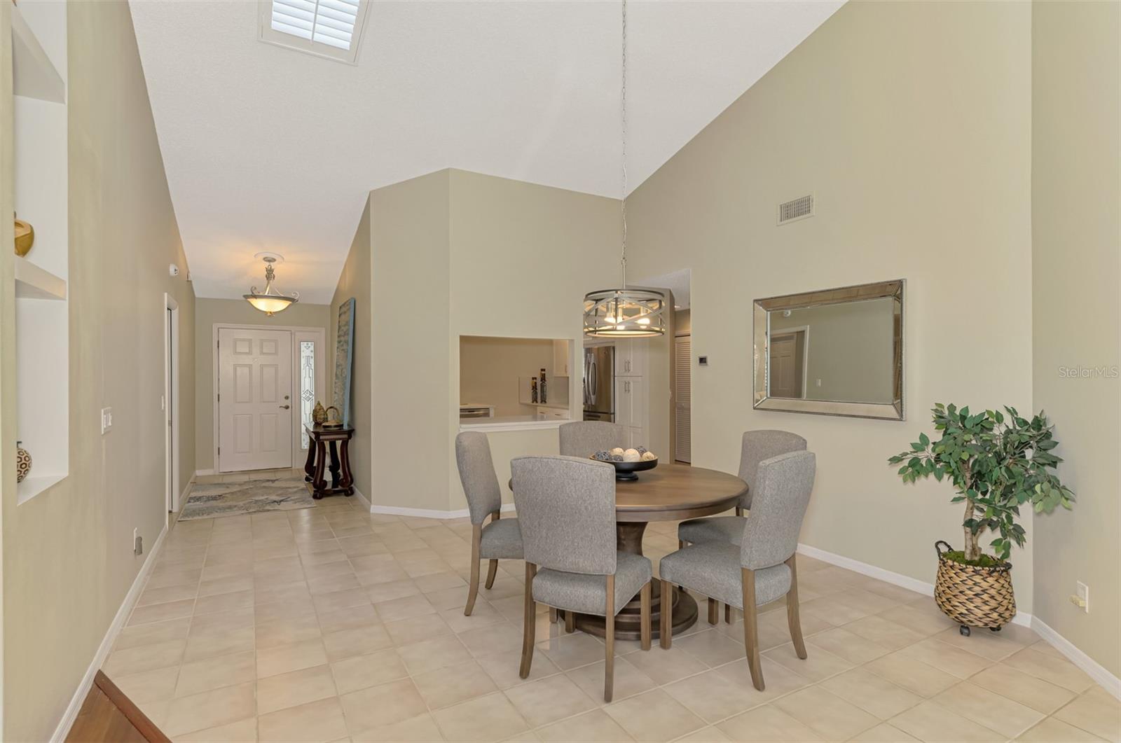 VILLA PALMERAS - Residential