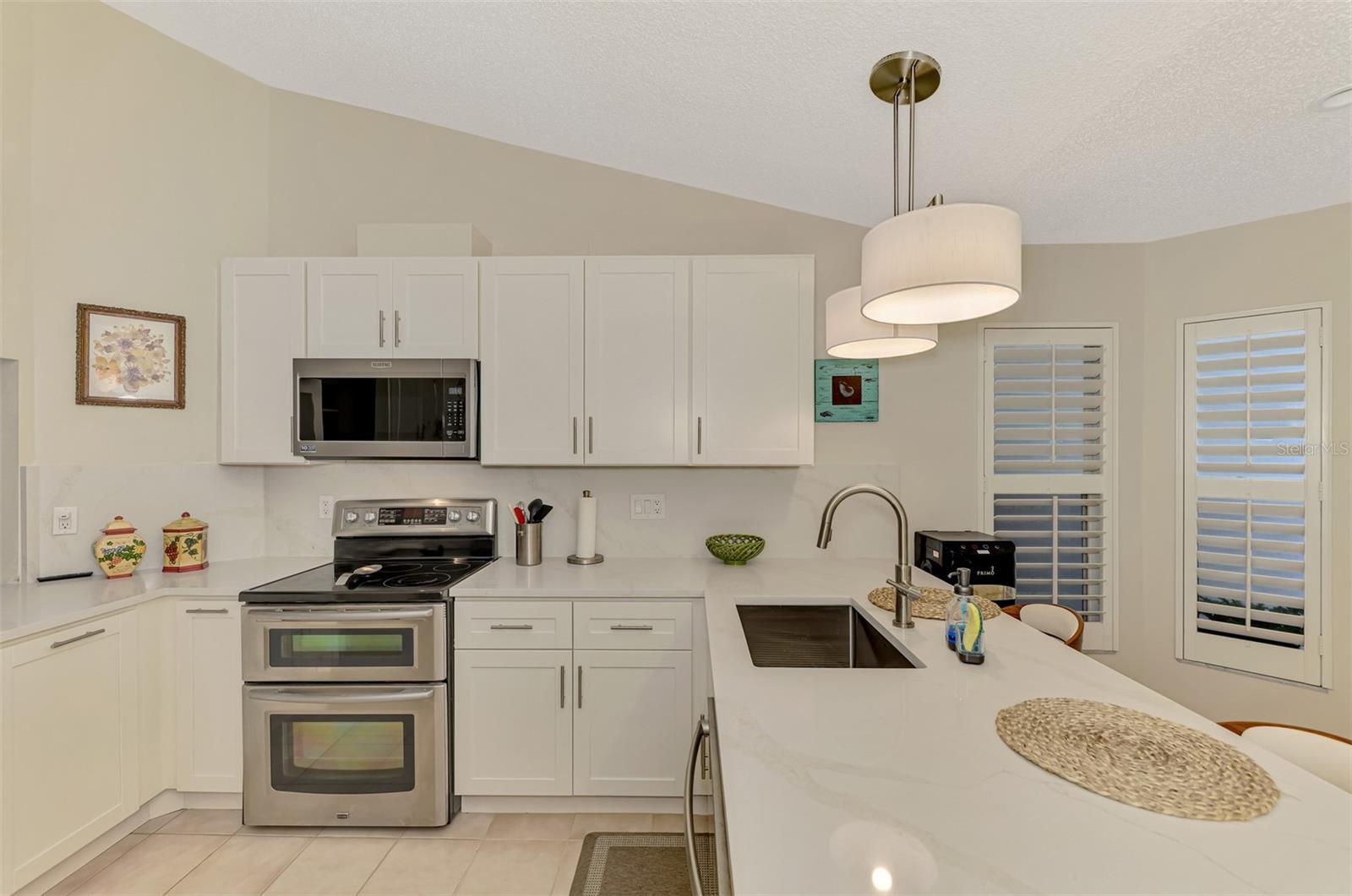 VILLA PALMERAS - Residential