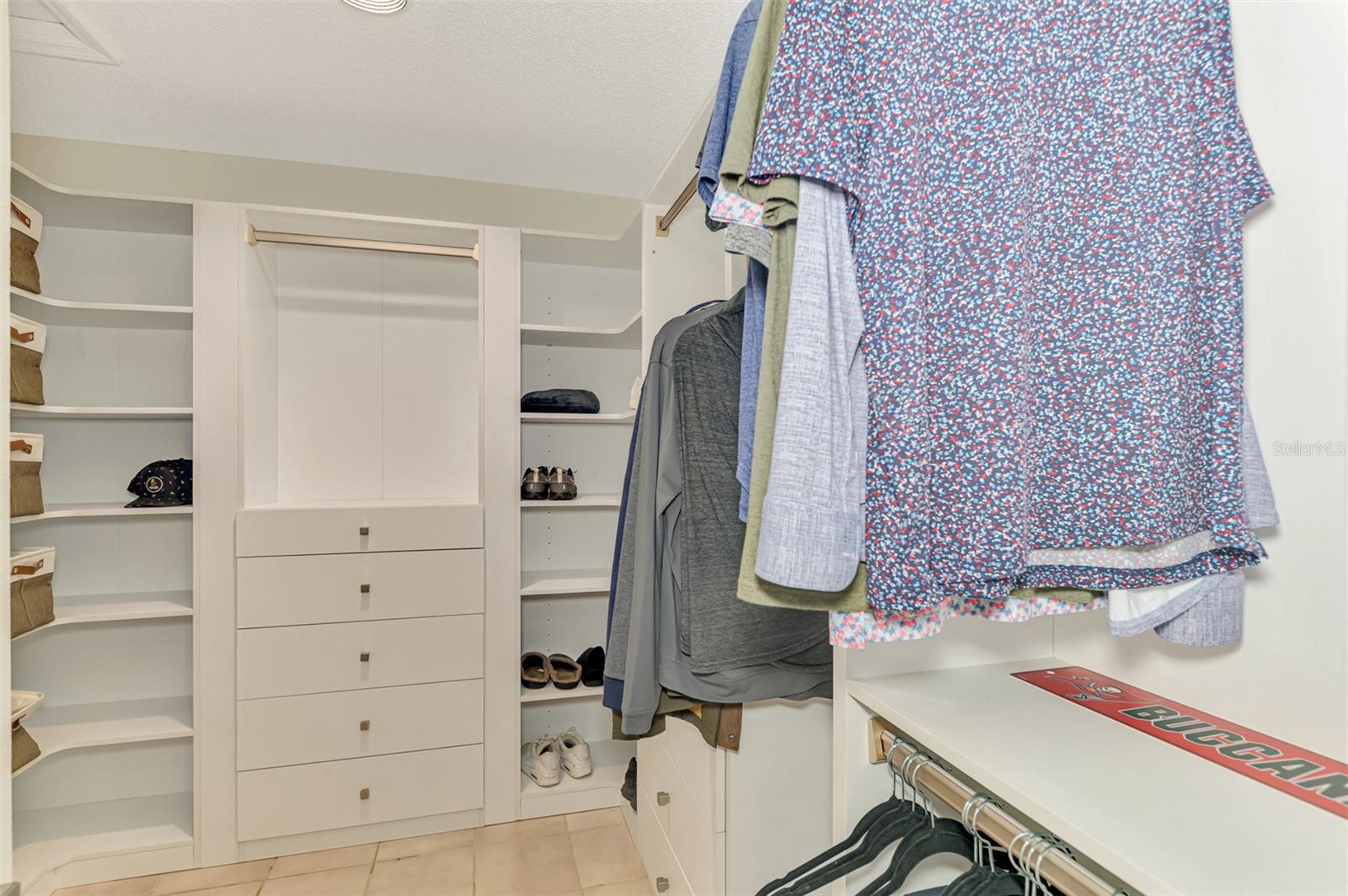 VILLA PALMERAS - Residential