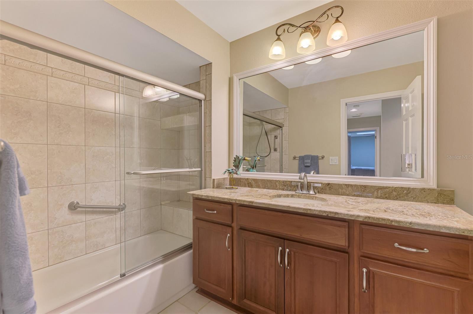 VILLA PALMERAS - Residential