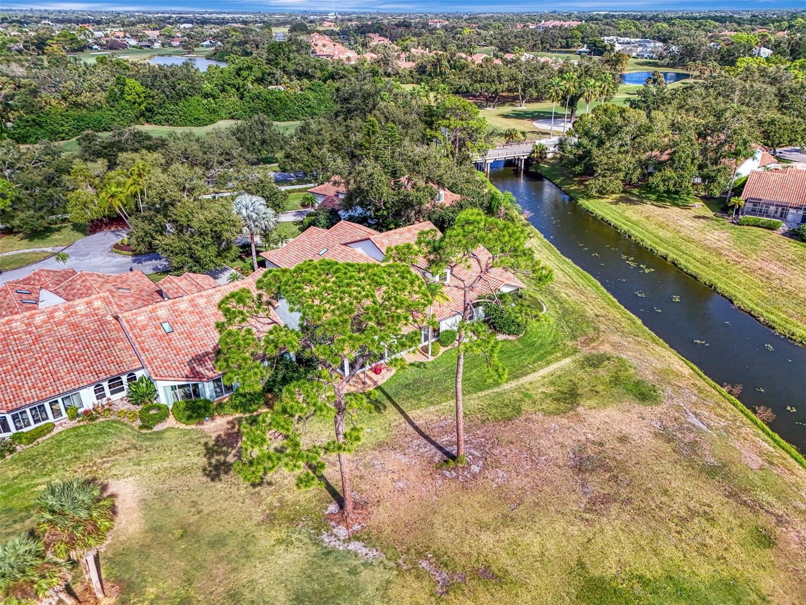 VILLA PALMERAS - Residential