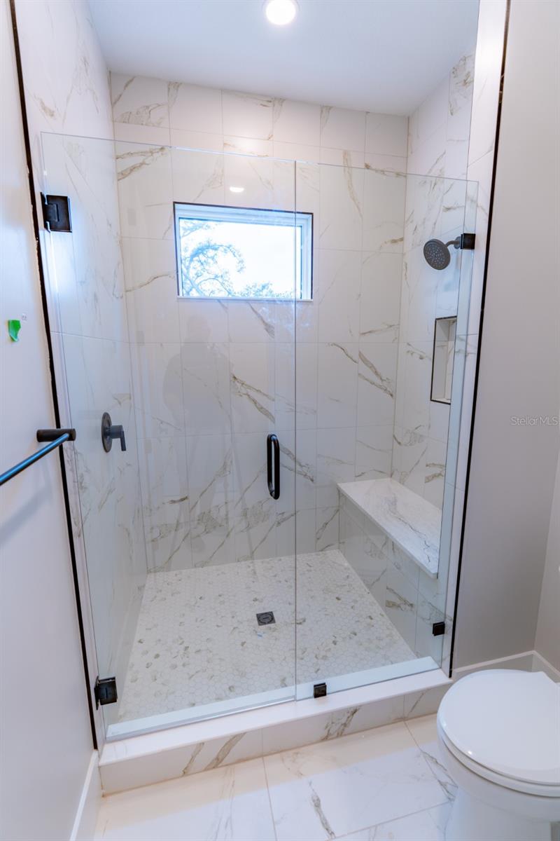 HENDERSON BEACH - Residential