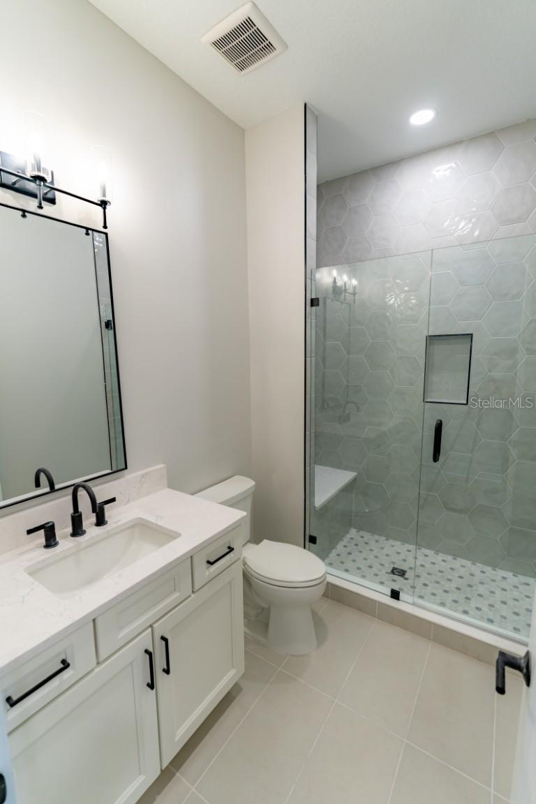 HENDERSON BEACH - Residential