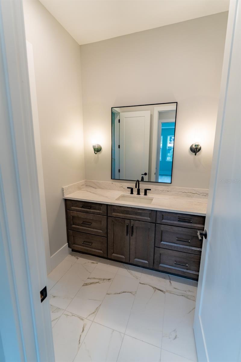 HENDERSON BEACH - Residential