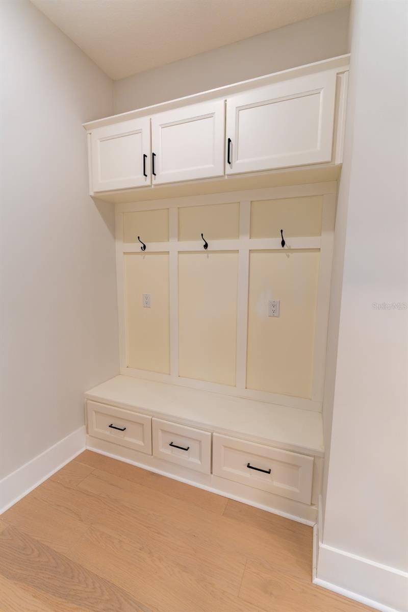 HENDERSON BEACH - Residential