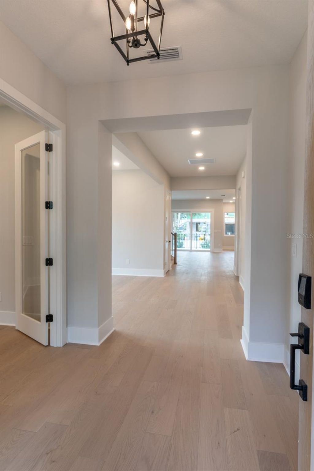 Photo of 4712 W Clear Avenue, Tampa, FL 33629 (MLS # TB8425898)