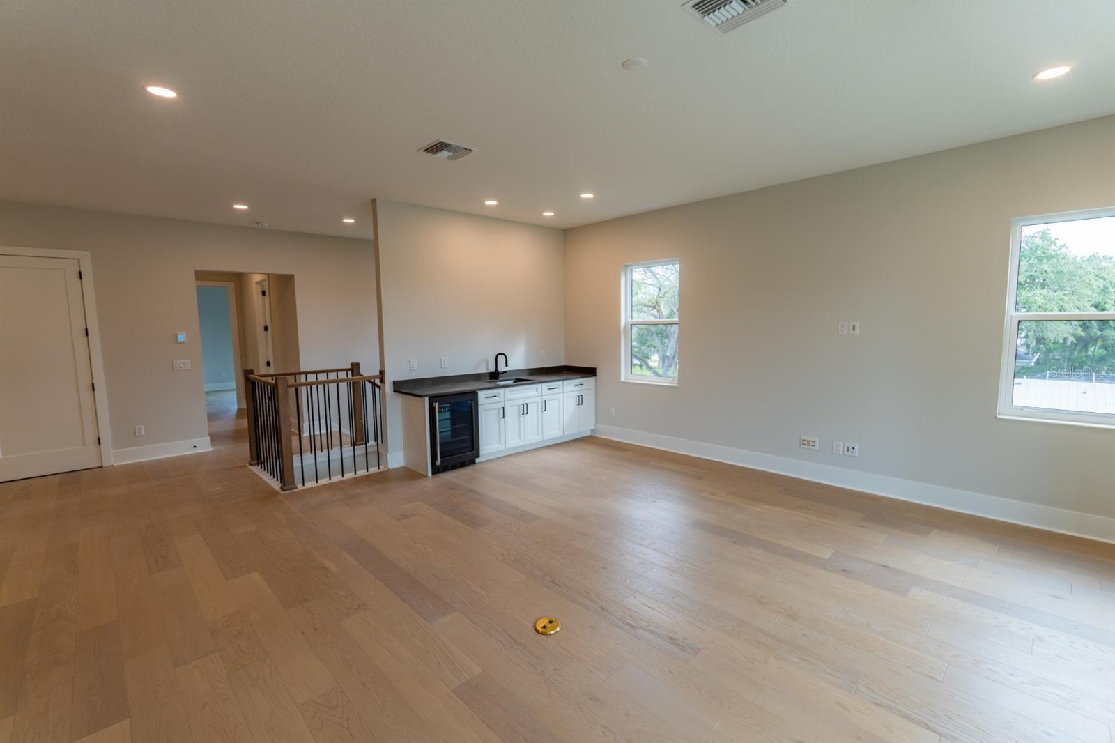 HENDERSON BEACH - Residential