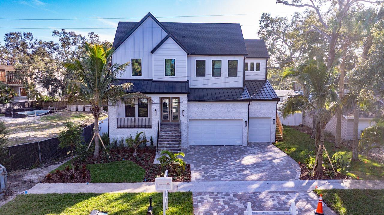 HENDERSON BEACH - Residential