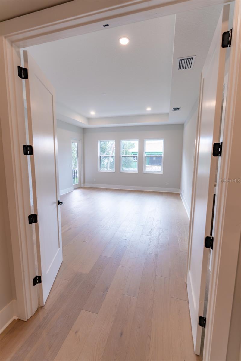 HENDERSON BEACH - Residential