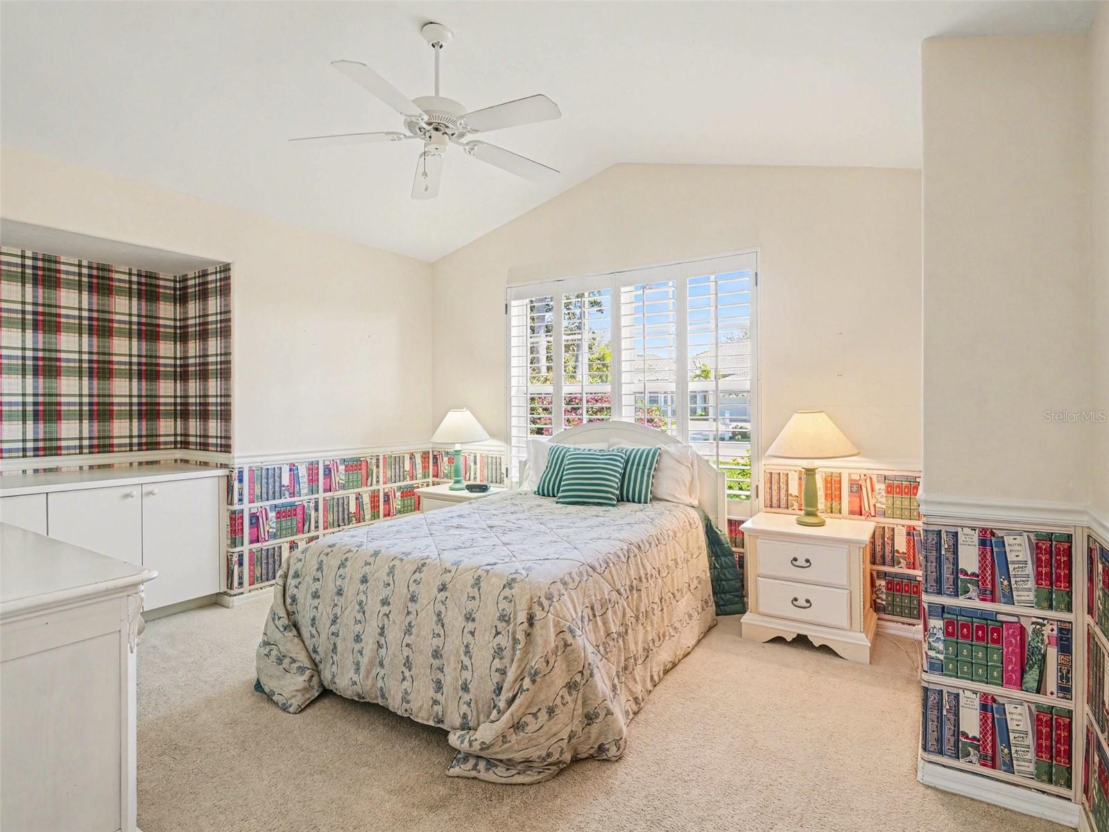 RIVERWOOD - Residential