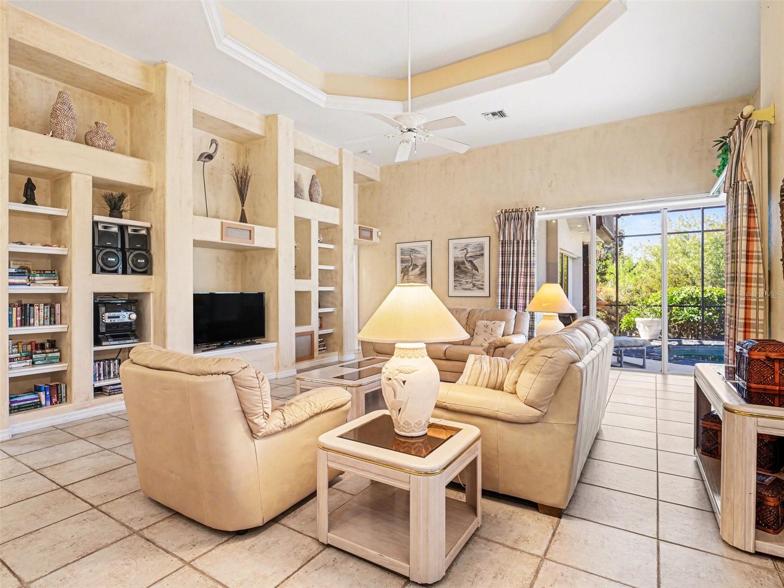 RIVERWOOD - Residential