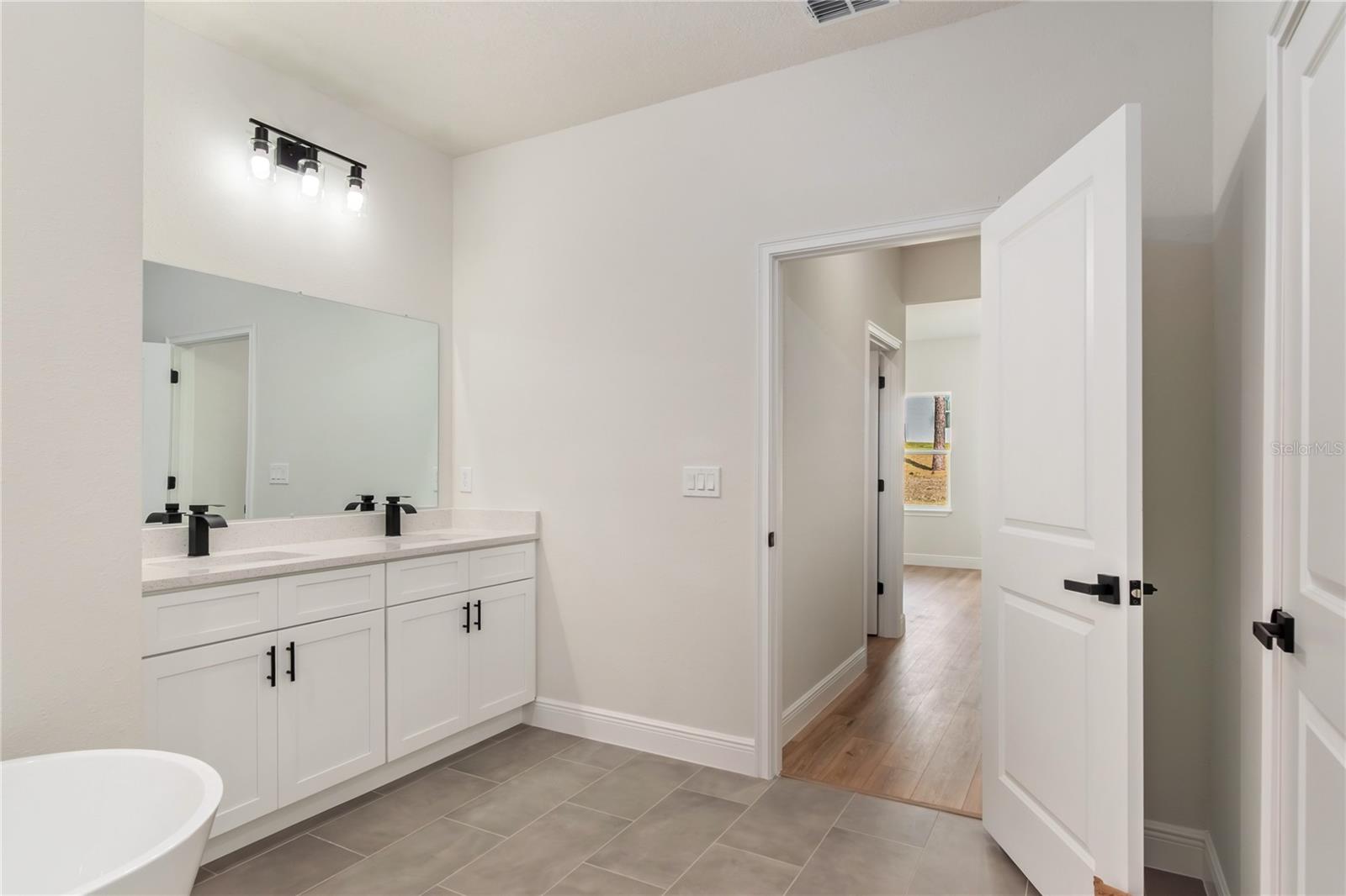 CITRUS SPGS UNIT 07 - Residential