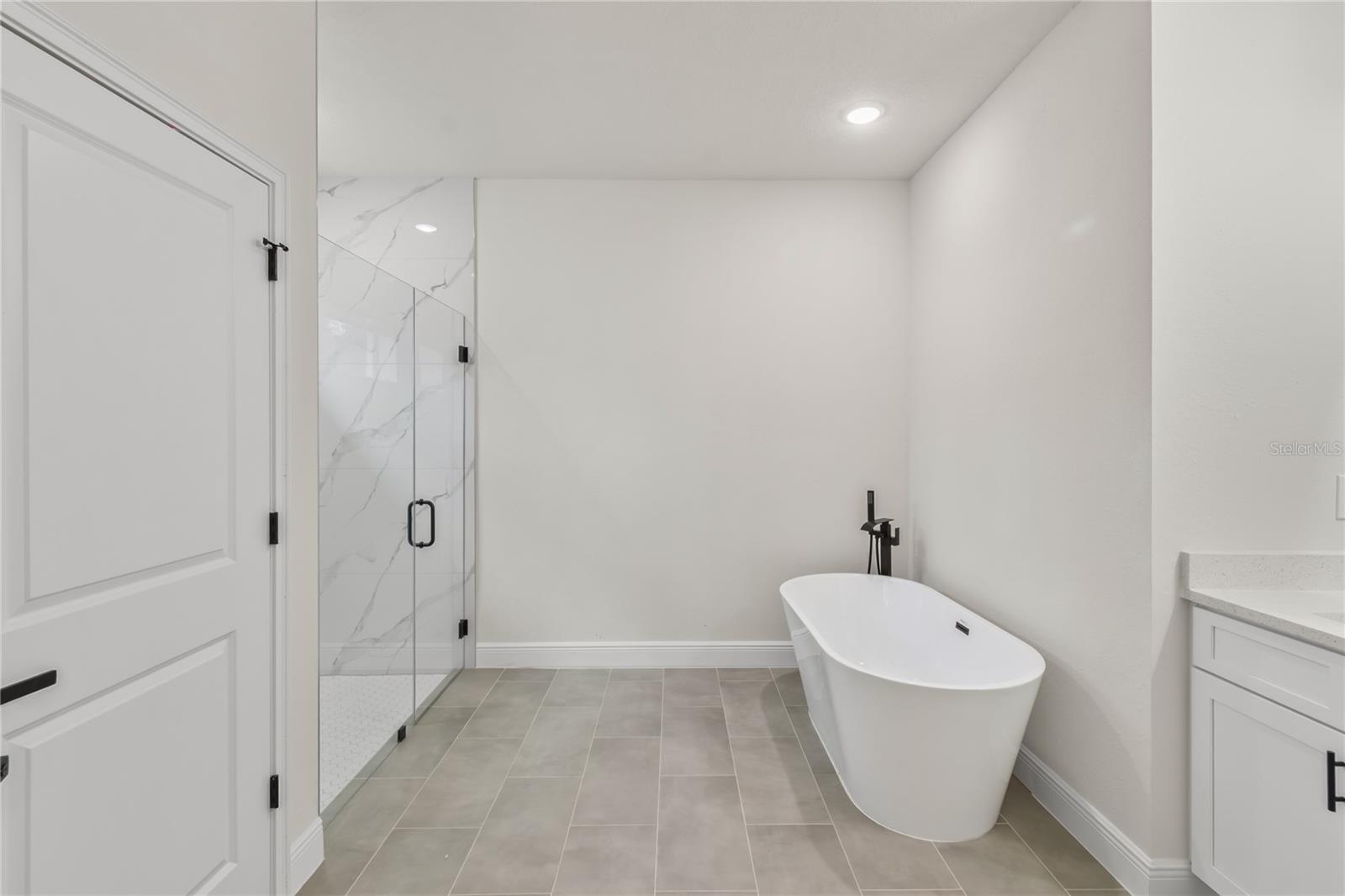 CITRUS SPGS UNIT 07 - Residential