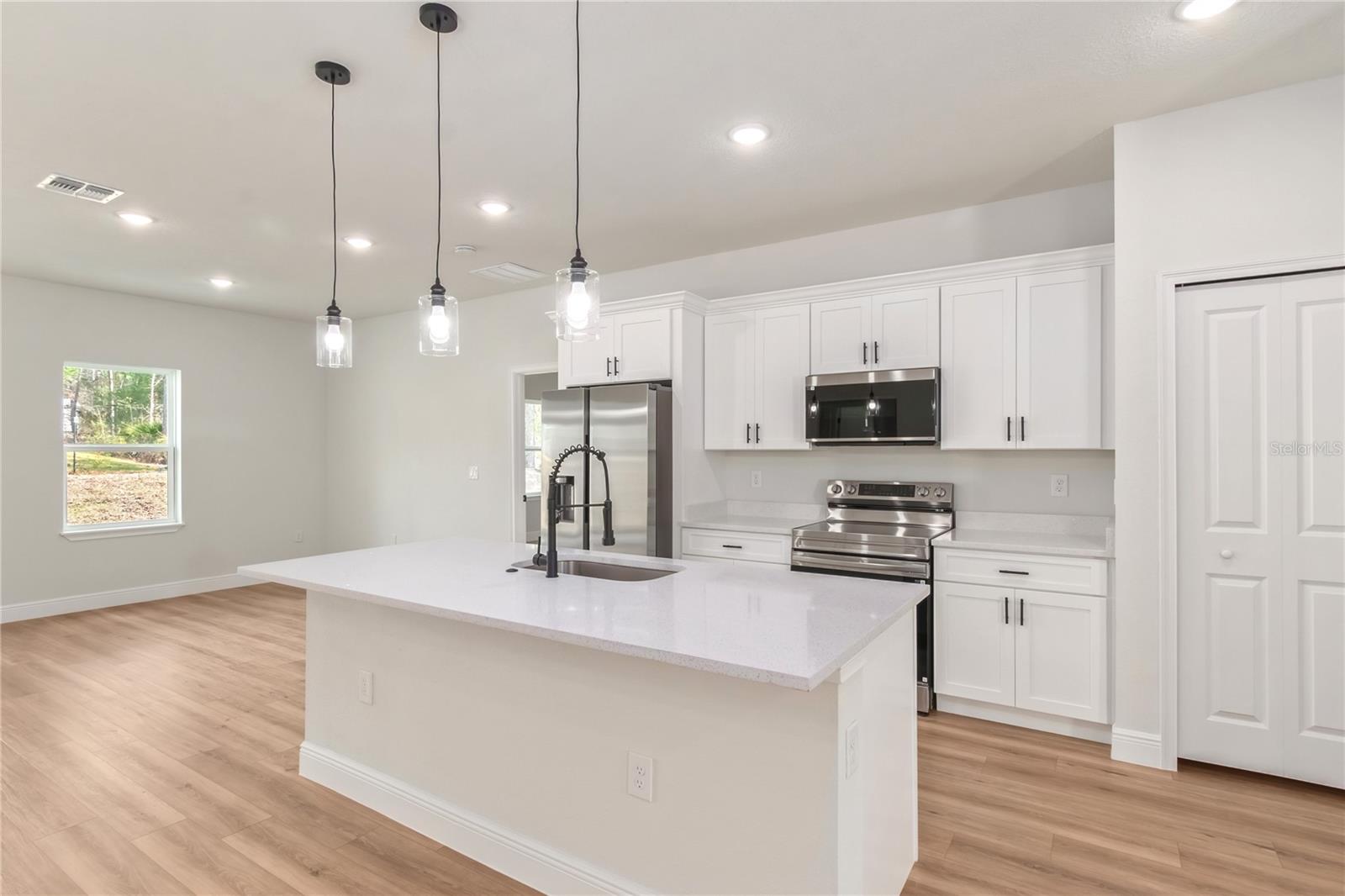 CITRUS SPGS UNIT 07 - Residential