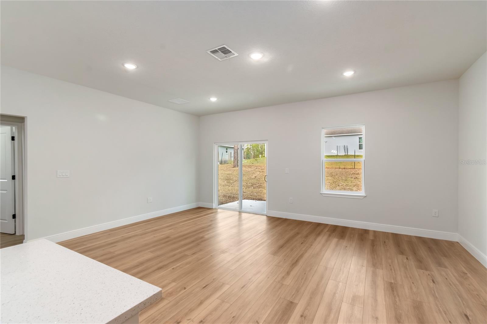 CITRUS SPGS UNIT 07 - Residential